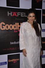 Raveena Tandon at Good Homes event to promote India Art Week in JJ School of Arts on 27th Nov 2014